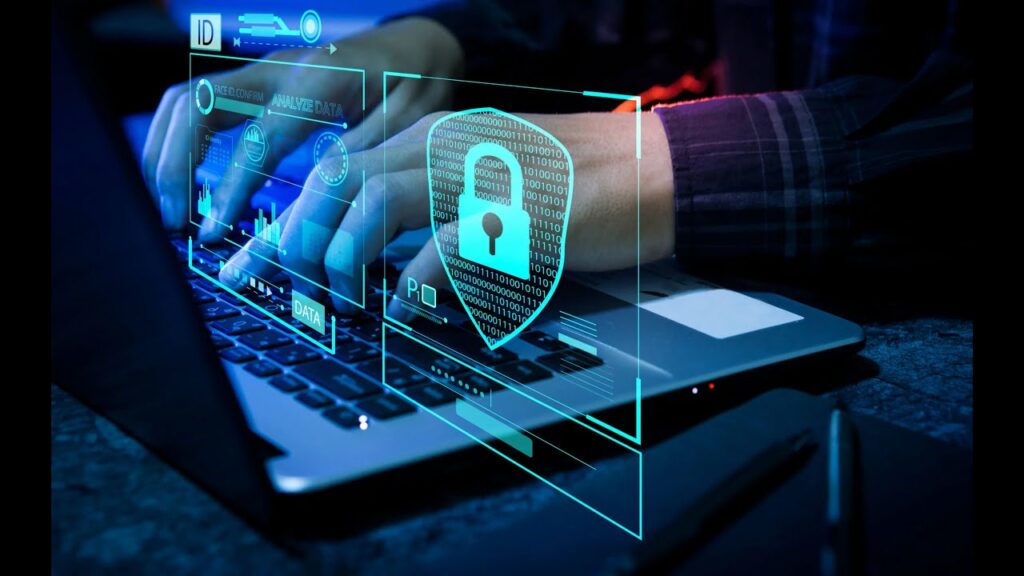 Reconversion professionnelle : 5 raisons de choisir la cybersécurité